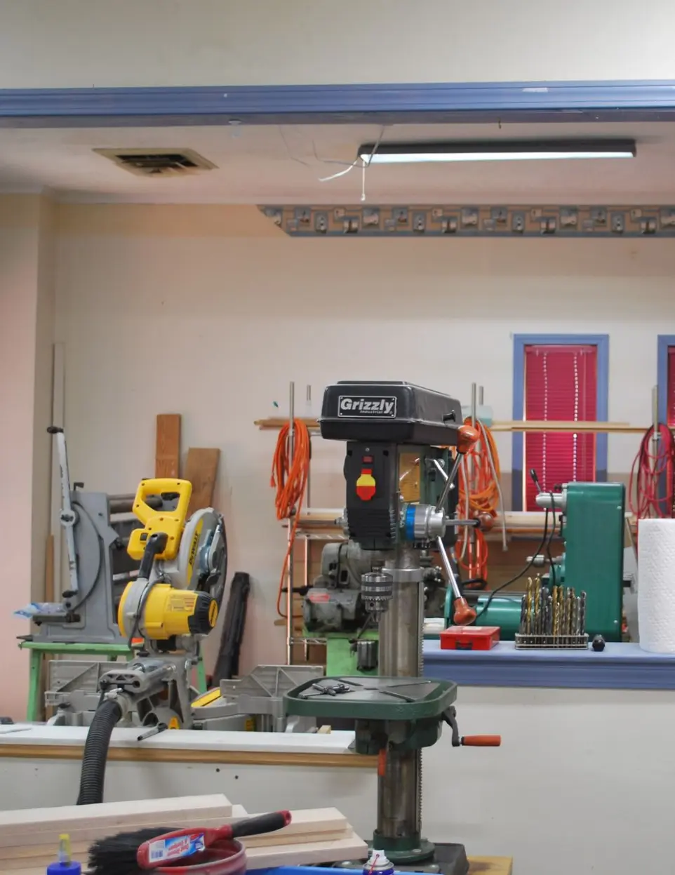 Manufacturing office